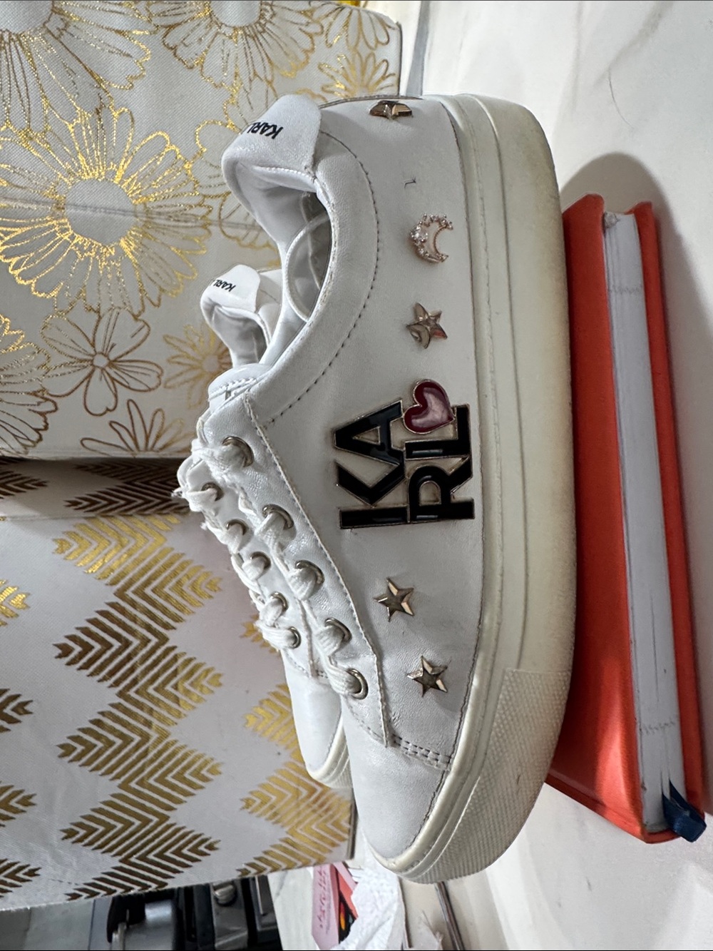 Karl Lagerfeld Cammy Sneakers Womens 6‎ White Good Embellished Star Heart Moon
